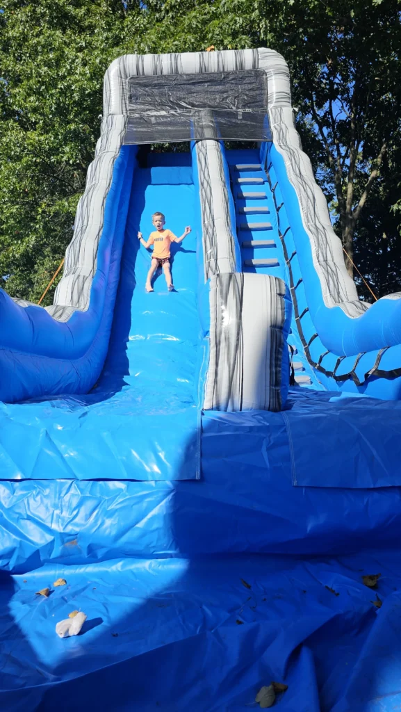 blue-inflatable-slide-1