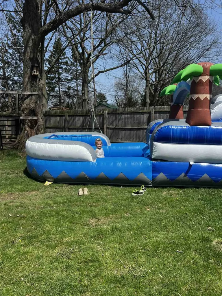 inflatable-backyard-setup-1