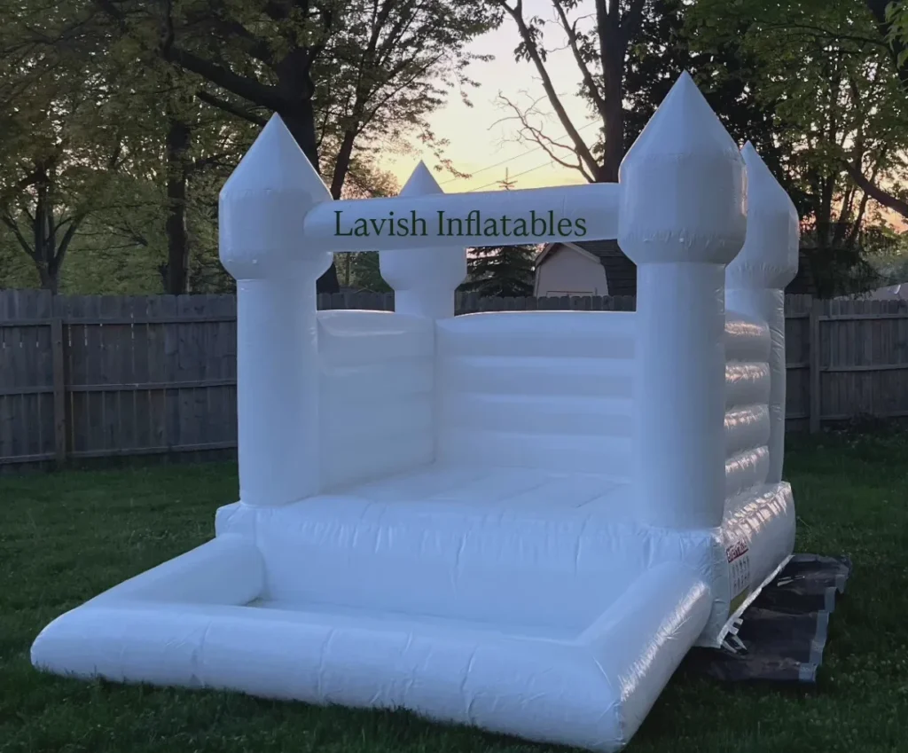 small-bounce-castle-1