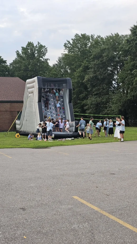 inflatable-bounce-house-parma-ohio