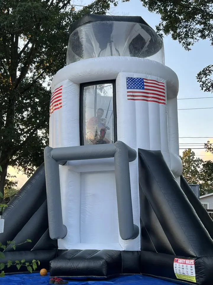 rocketship-inflatable-seven-hills-ohio